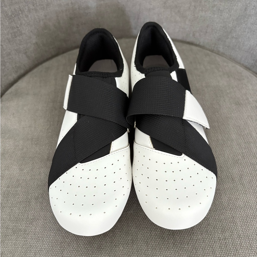 Peloton compatible shoes